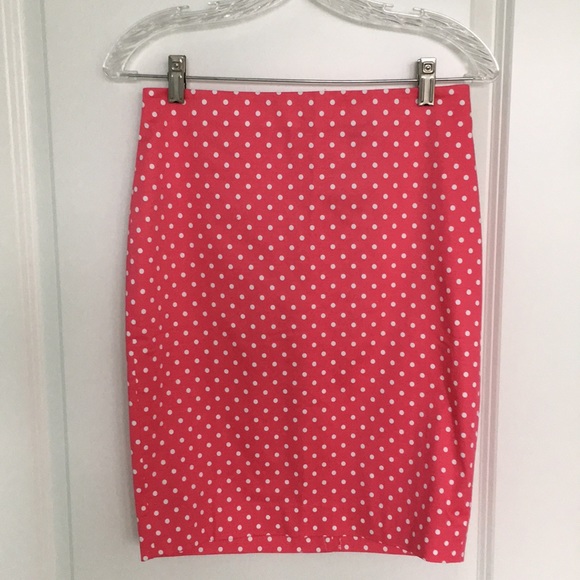 Ann Taylor Dresses & Skirts - NWT Women’s Ann Taylor petite skirt